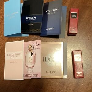 Men and Women fragrance sample/travel size (8) NEW